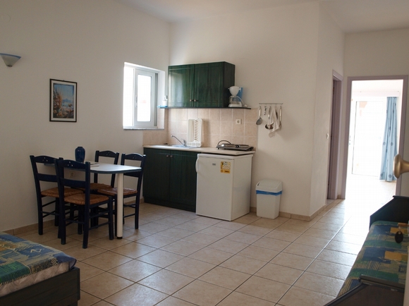 Room 26 kitchen