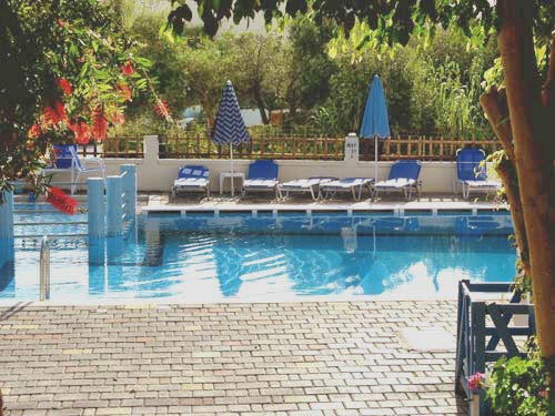 afternoon by the pool ,,,  